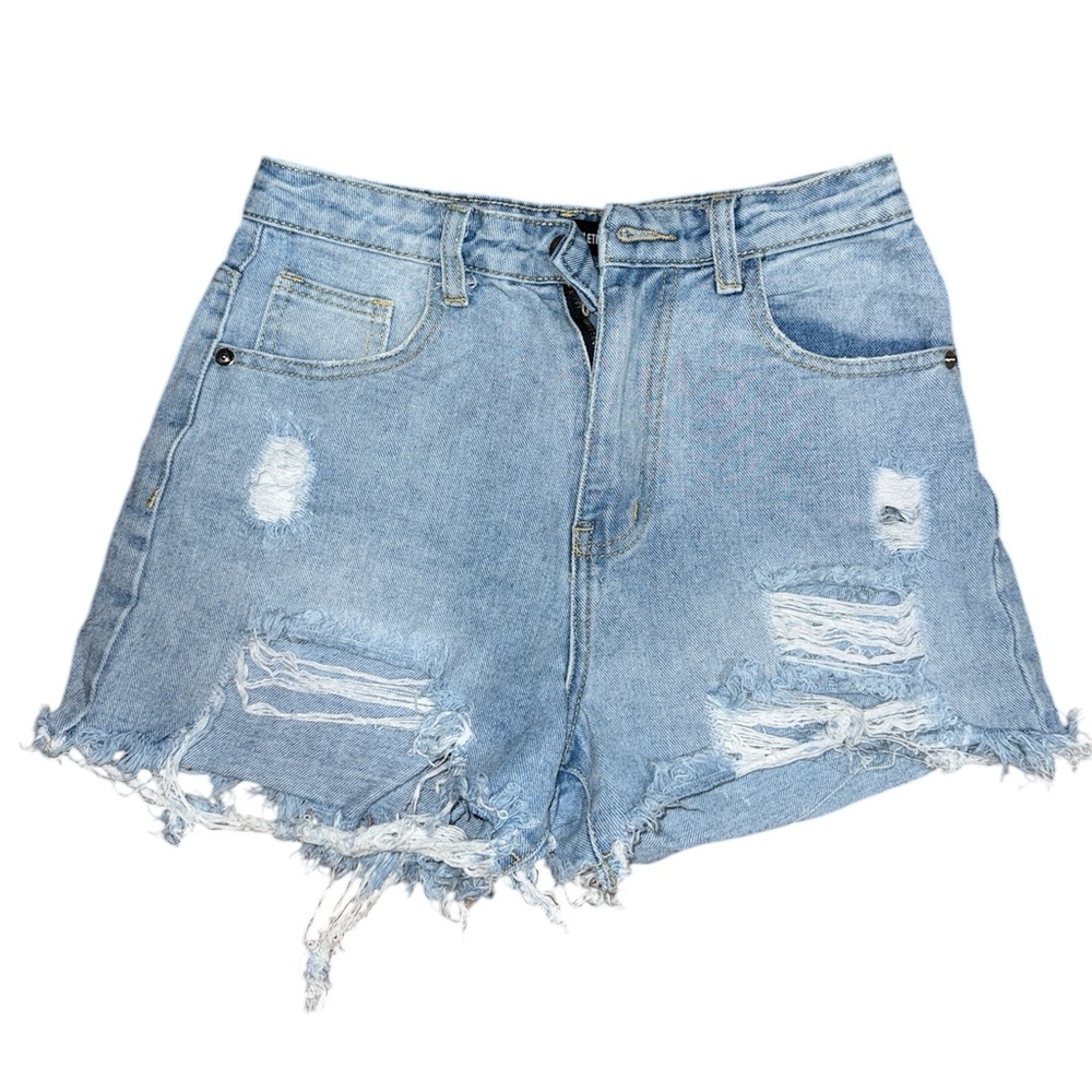 PrettyLittleThing Denim shorts